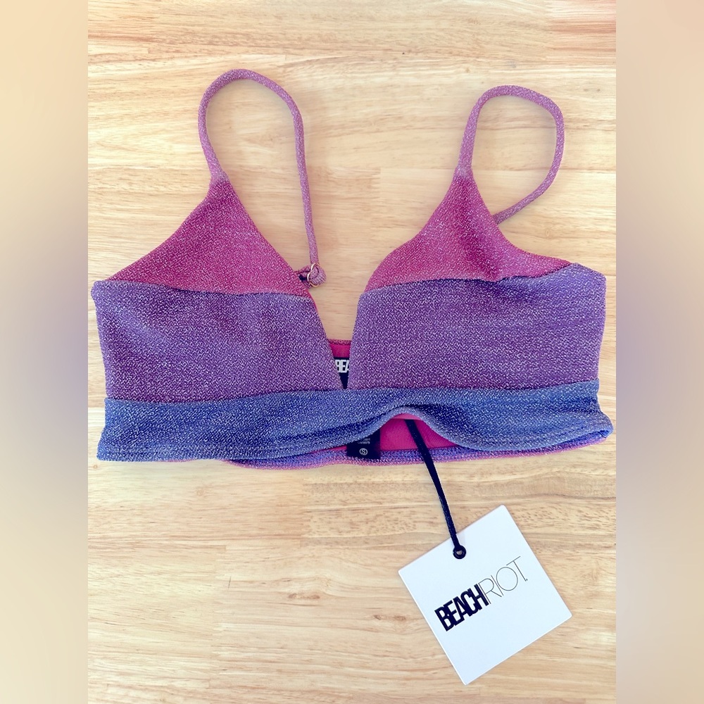 BEACH RIOT Bikini Top (S) NWT